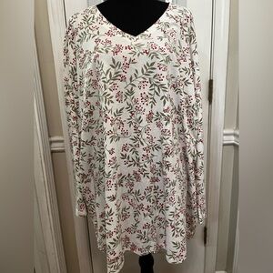 Woman Within White Red Berry Long Sleeve Top Sz 2x PTP28